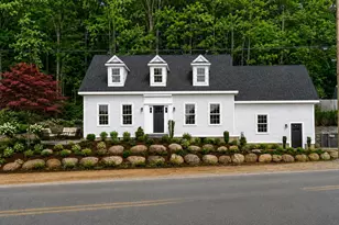 6 Monroe St, Amesbury, MA 01913 - Photo 1