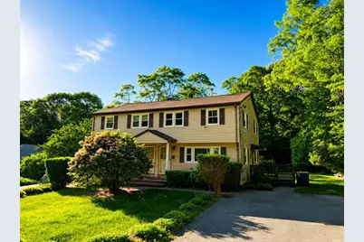 45 Richardson St #A, Billerica, MA 01821 - Photo 1
