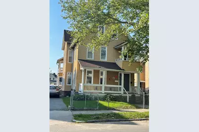 52 Acushnet St, Springfield, MA 01105 - Photo 1