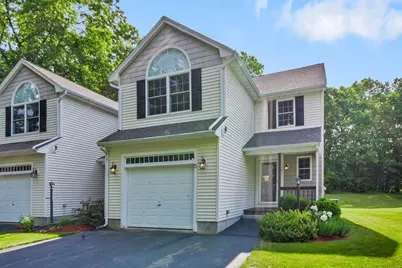 53 Lancaster Rd #5, Clinton, MA 01510 - Photo 1