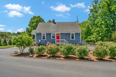 181 Beechwood St, Cohasset, MA 02025 - Photo 1