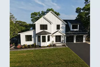 73 Lake Shore Dr, Falmouth, MA 02536 - Photo 1