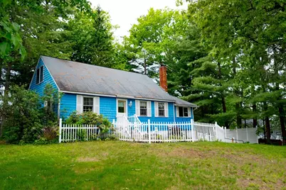 84 Hemlock Dr, Fitchburg, MA 01420 - Photo 1
