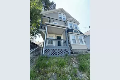 88 Myrtle Ave, Fitchburg, MA 01420 - Photo 1