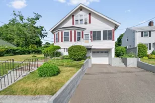828 E Squantum St, Quincy, MA 02171 - Photo 1