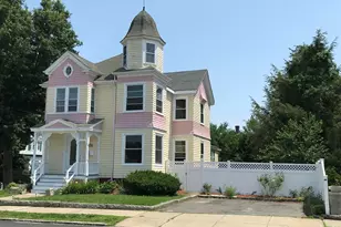 199 Burrill, Swampscott, MA 01907 - Photo 1