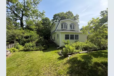 138 Leonard St, Gloucester, MA 01930 - Photo 1