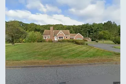 293 Jarvis Ave, Holyoke, MA 01040 - Photo 1