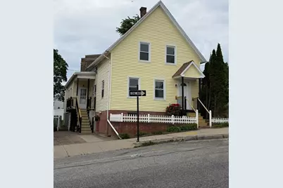 52 Harrison St, Worcester, MA 01604 - Photo 1