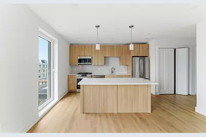 1035 Commonwealth Ave #603, Boston, MA 02215 - Photo 1