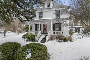 76 Seaver St, Wellesley, MA 02481 - Photo 1