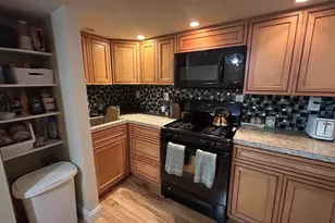11 Main St, Woburn, MA 01801 - Photo 1