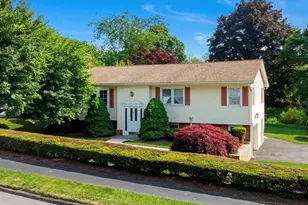 8 Deerfield Rd, Shrewsbury, MA 01545 - Photo 1