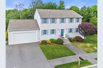 31 Emerald Dr, Lynn, MA 01904 - Photo 1