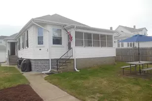 97 Stevens St, Fall River, MA 02721 - Photo 1