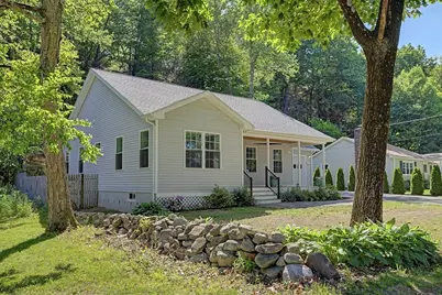 573 Federal Street, Belchertown, MA 01007 - Photo 1
