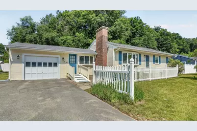 31 Shaker Rd, Westfield, MA 01085 - Photo 1