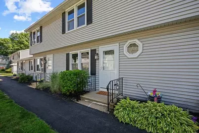 270 Sunderland Rd #65, Worcester, MA 01604 - Photo 1