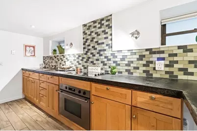 92 Green St #1, Boston, MA 02129 - Photo 1