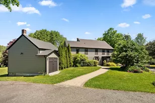 11 Old Common, Millbury, MA 01527 - Photo 1