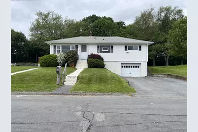 32 Harriet Ave, Shrewsbury, MA 01545 - Photo 1