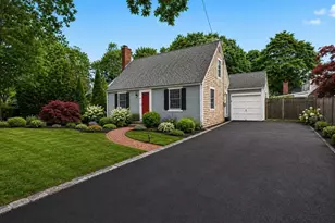 16 Bradley Woods Dr, Hingham, MA 02043 - Photo 1
