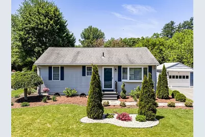 46 Rochford Cir, Springfield, MA 01128 - Photo 1