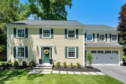 10 Auburn Rd, Wellesley, MA 02481 - Photo 1