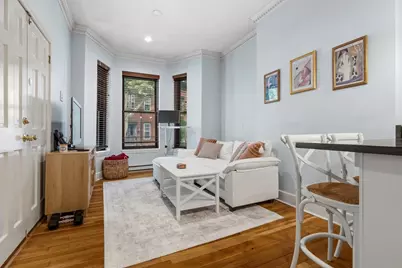 290 K St #2, Boston, MA 02127 - Photo 1