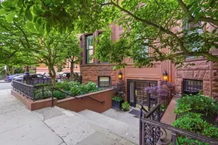239 Commonwealth Ave, Boston, MA 02116 - Photo 1