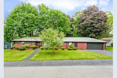 23 Russell Circle, Natick, MA 01760 - Photo 1