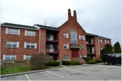 7 Louisburg Sq #9, Nashua, NH 03060 - Photo 1