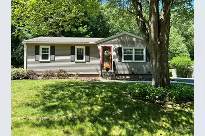 170 Treetop Ave, Springfield, MA 01118 - Photo 1
