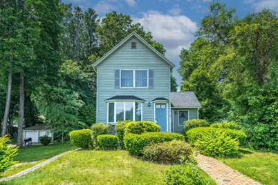 21 Grover St, Walpole, MA 02081 - Photo 1