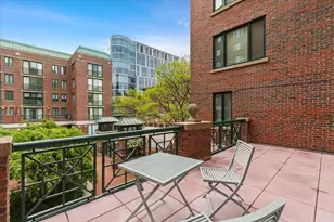 10 Rogers St, Cambridge, MA 02142 - Photo 1