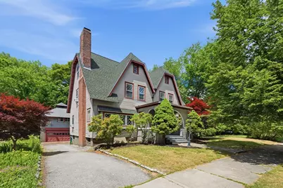 15 Haviland St, Worcester, MA 01602 - Photo 1