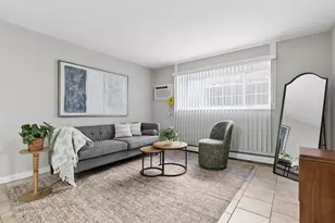 15 Staples Ave, Everett, MA 02149 - Photo 1