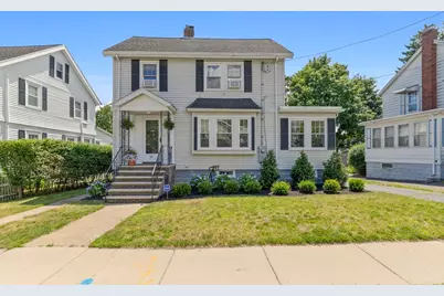 18 Roberts Rd, Medford, MA 02155 - Photo 1