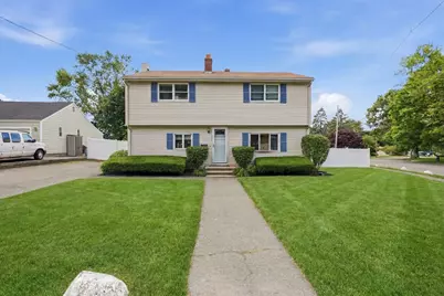 31 Herrick Rd, Peabody, MA 01960 - Photo 1