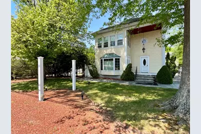 370 Taunton Ave, Seekonk, MA 02771 - Photo 1