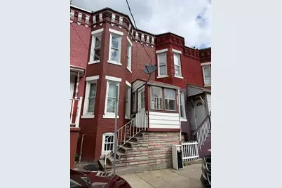 97 Newton St, Holyoke, MA 01040 - Photo 1