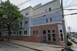 75 Walnut St, Peabody, MA 01960 - Photo 1
