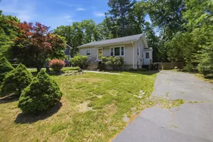 37 Courier St, Weymouth, MA 02190 - Photo 1