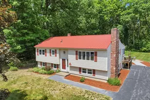 335 Pelham Rd, Dracut, MA 01826 - Photo 1