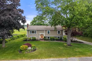 18 Liberty Rd, Marshfield, MA 02050 - Photo 1