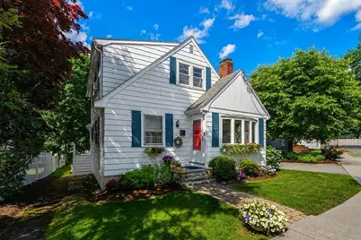11 Country Rd, Brookline, MA 02467 - Photo 1