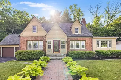 112 Newton Ave N, Worcester, MA 01609 - Photo 1