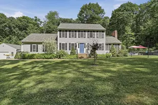 115 Hunter Rd, Uxbridge, MA 01569 - Photo 1