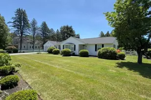 91 Pleasant St, Northborough, MA 01532 - Photo 1