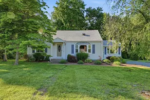 272 Prospect Ave, West Springfield, MA 01089 - Photo 1